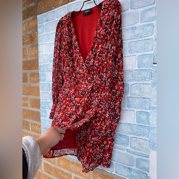 THE KOOPLES FLOWING RED DRESS WITH FLORAL MOTIF SIZE 0 - Picture 10 of 16